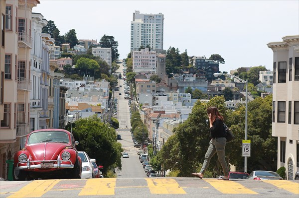 Сан Франциско расположен на 40-ка холмах